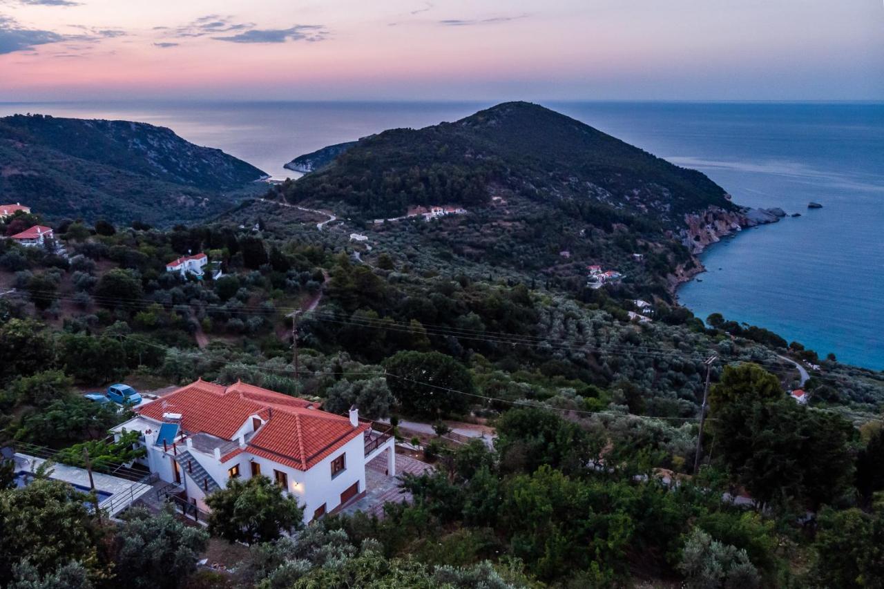 Villa Margini, Aegean Views , Pool Villa, Skopelos Luaran gambar